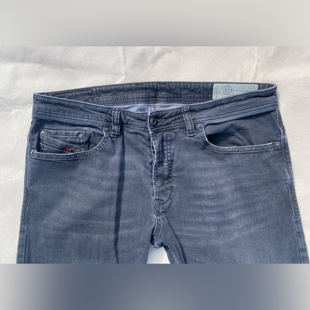 Diesel Men's Faded Black Regular Slim Straight Jeans Safado Casual 33x32 - Picture 9 of 9